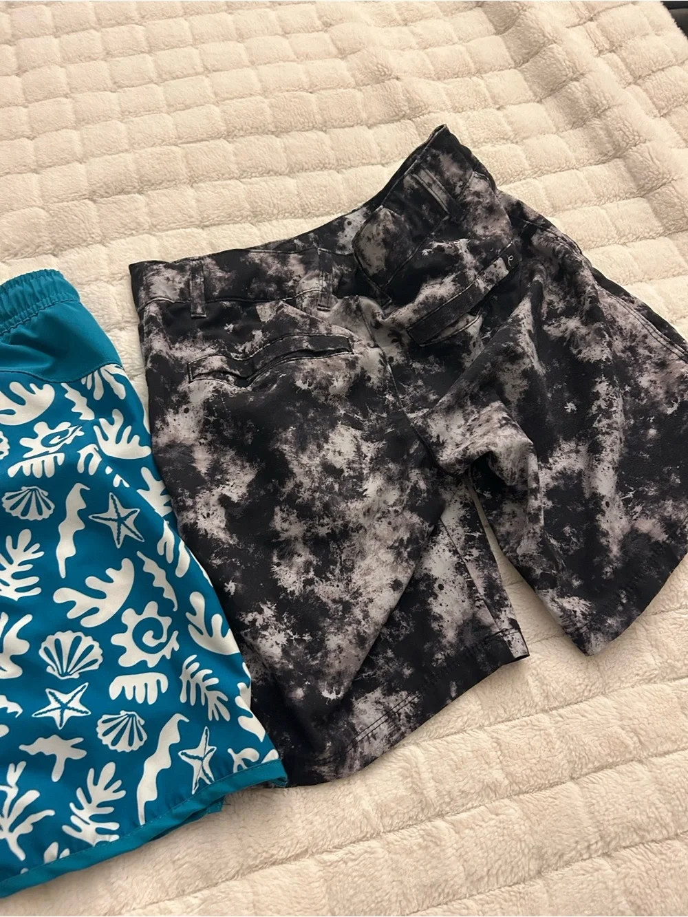 Lands' End Teal Elastic-Waist Swim Shorts plus 2nd pair art class M